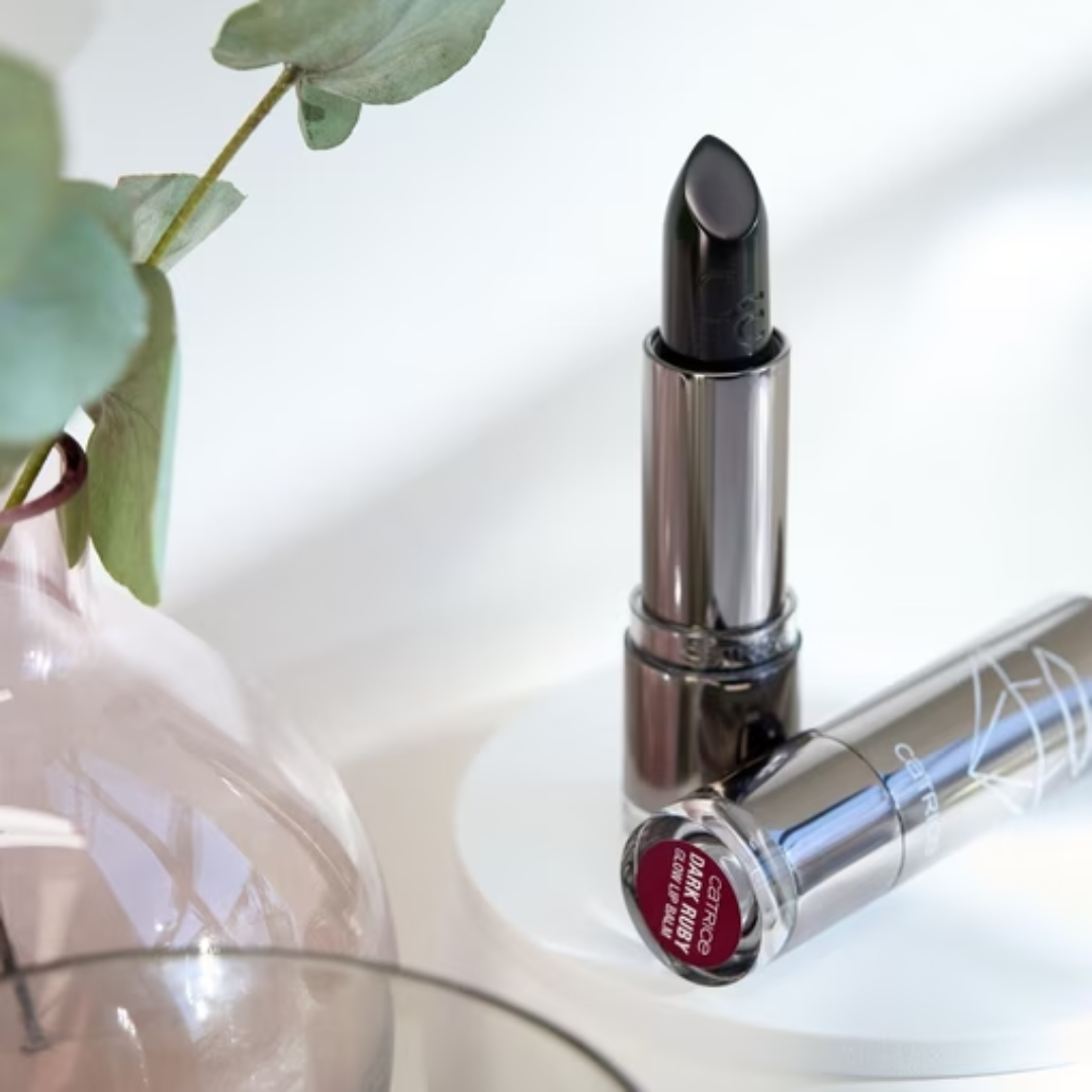 Bálsamo labial tonalizante com brilho rubi que muda de cor com o pH dos seus lábios (OFERTA 2X1)