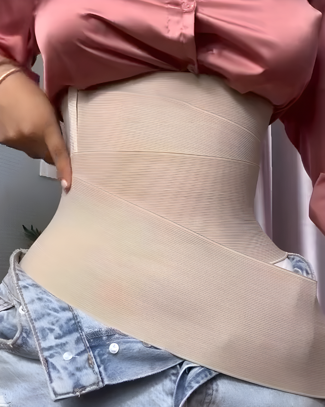 Cinta modeladora de cintura com suporte abdominal. 