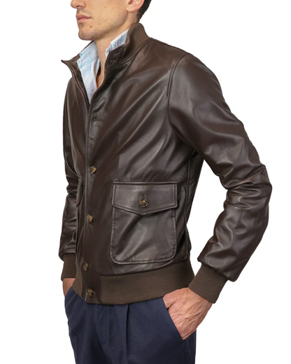 Casaco térmico para homem com forro isolante.