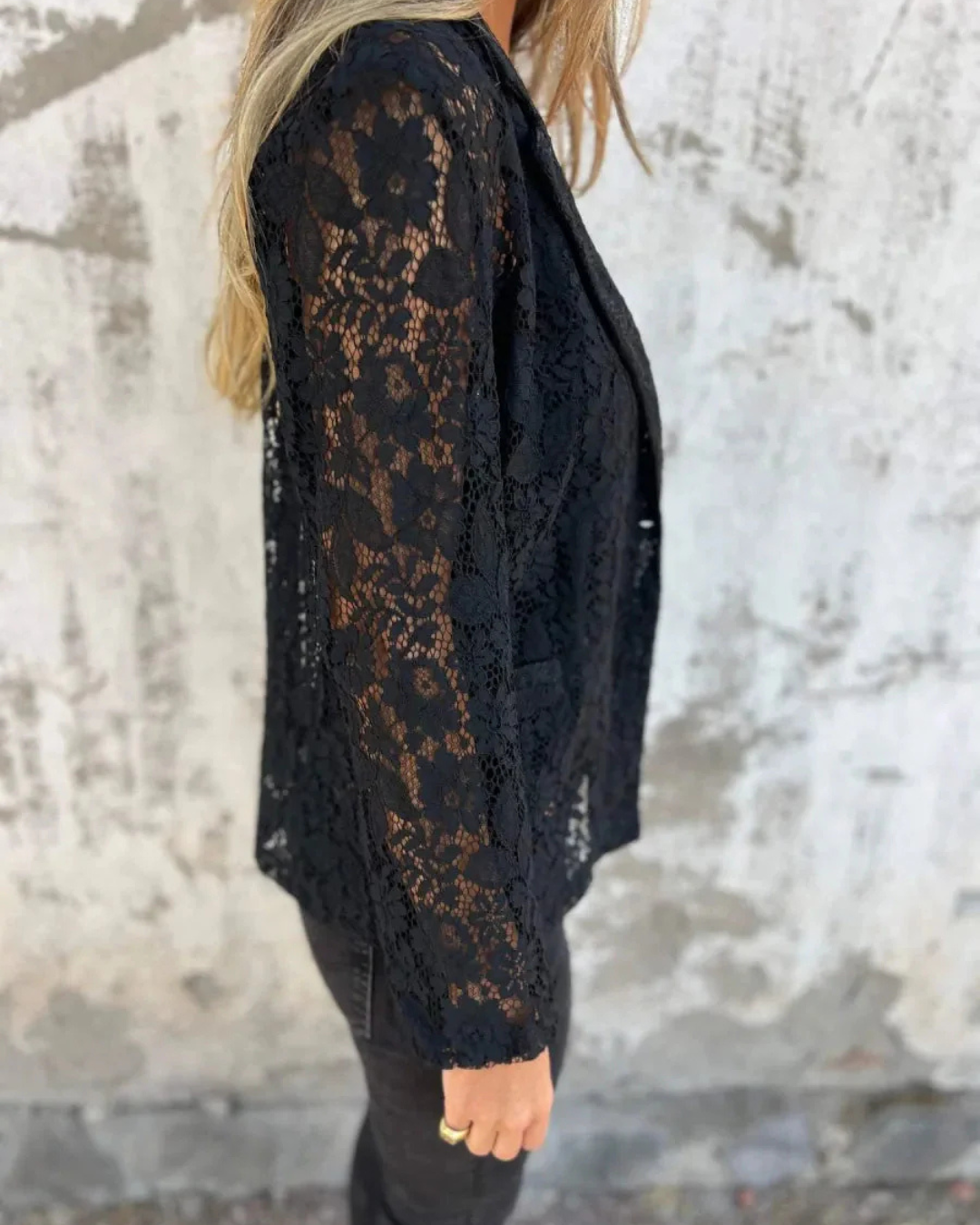 Blazer de Renda Elegante para Mulher