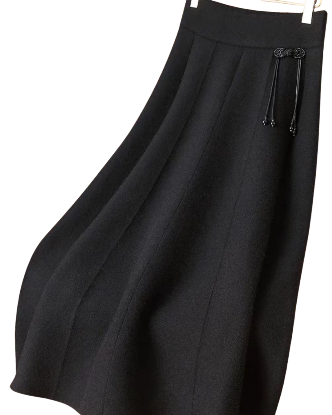 Vestido comprido para menina com 8 folhos. 