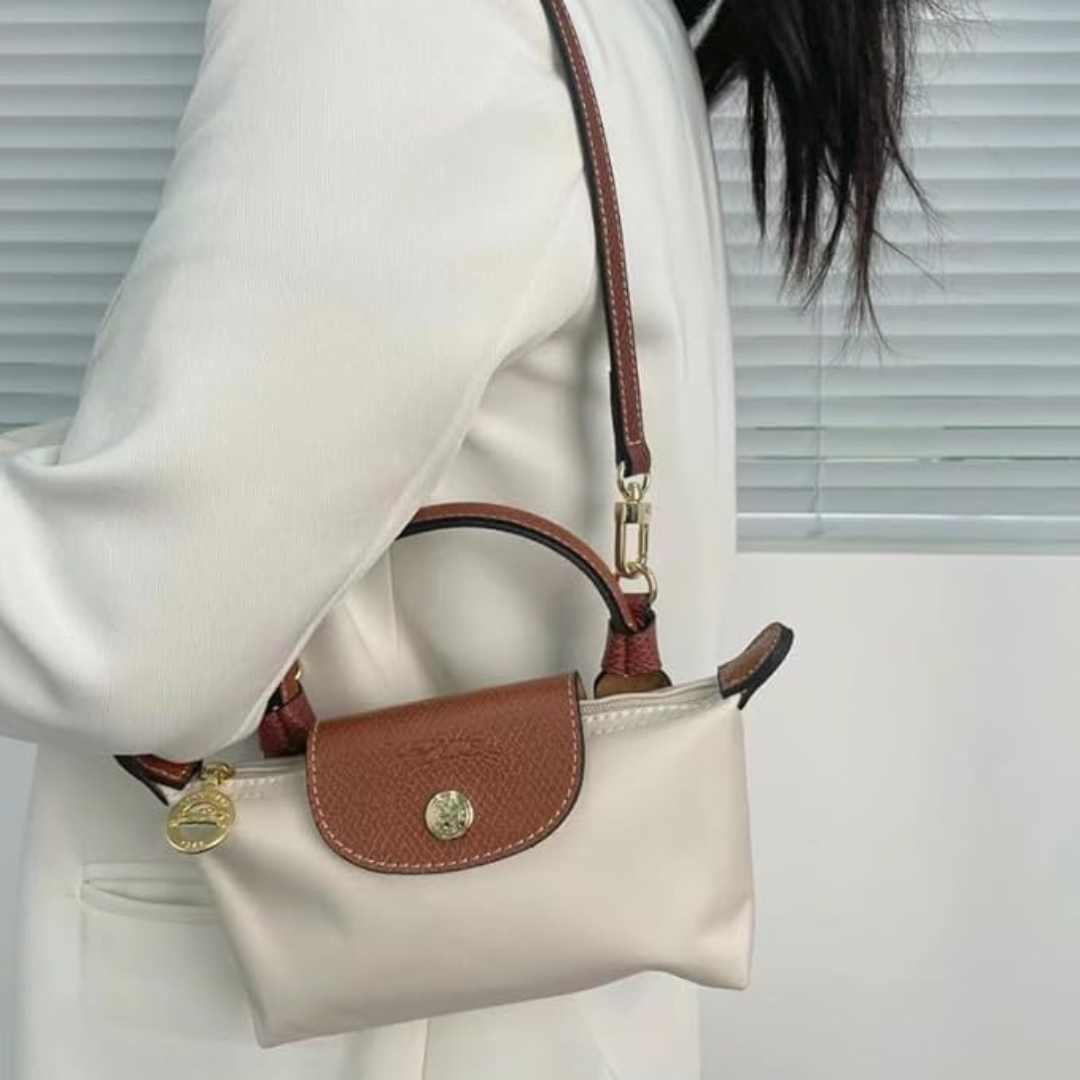 Minibolsa super prática e sofisticada para todas as ocasiões.