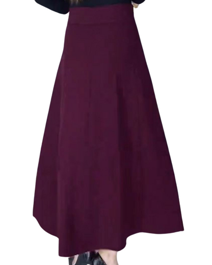 Vestido comprido para menina com 8 folhos. 