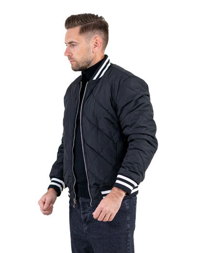 Casaco para homem com design acolchoado moderno