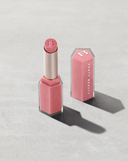 Batom suave e duradouro com acabamento difuso (OFERTA 2X1) 