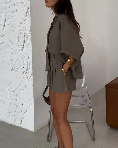 Conjunto Casual de Blusa e Calções Largos para Usar no Dia a Dia